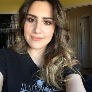 Meet your Posher, Liza